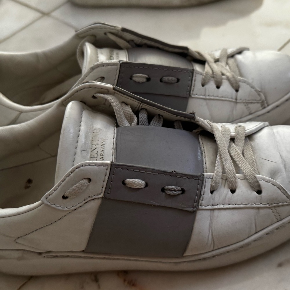 Valentino Sneakers